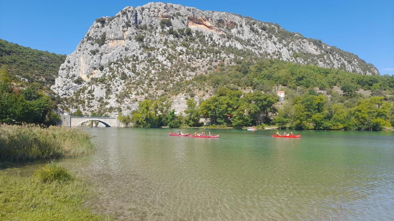 Naturiste Tikayan Petit Arlane Campingplatz Valensole